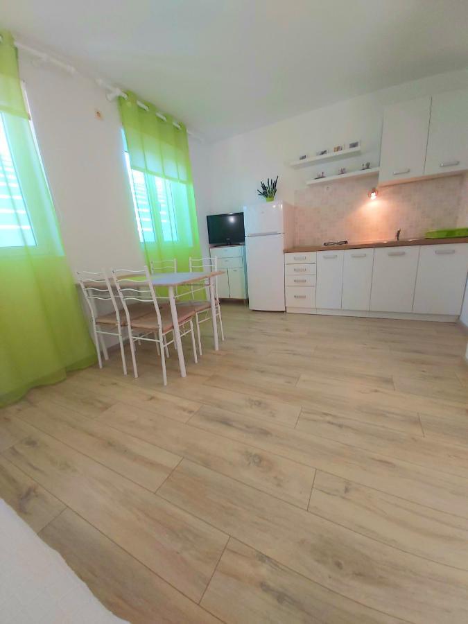 Ferienwohnung La Meri Čunski Exterior foto