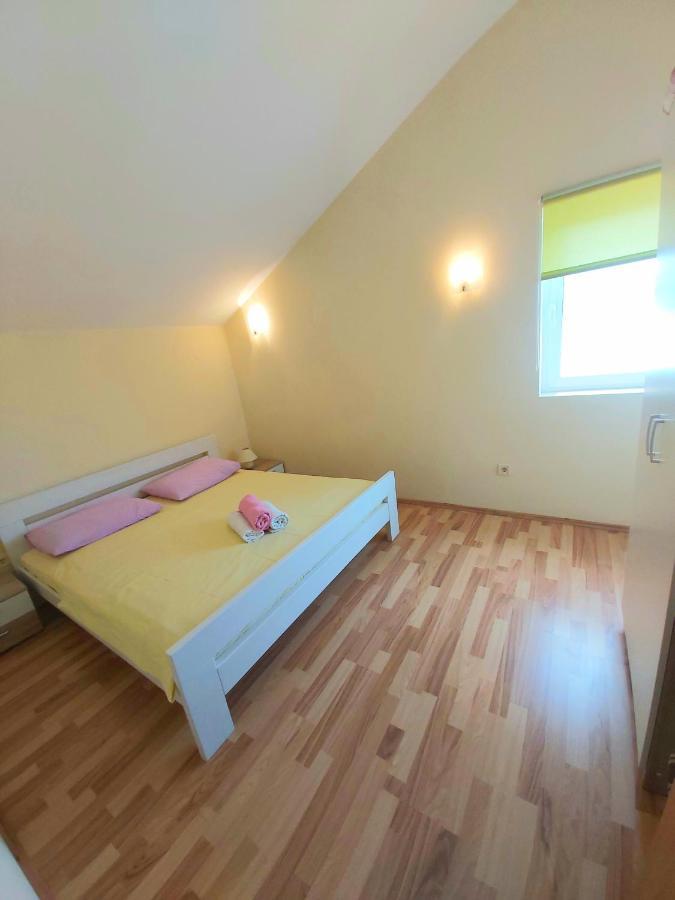 Ferienwohnung La Meri Čunski Exterior foto